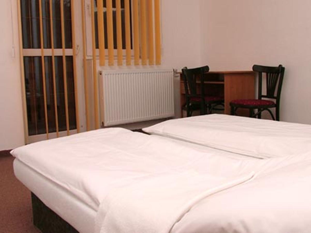 Motel Pod Stromisom Vlachovo Zewnętrze zdjęcie
